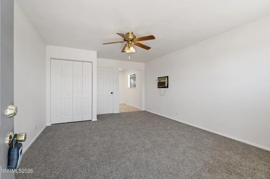 3250 Tarzyn Fallon NV 89406