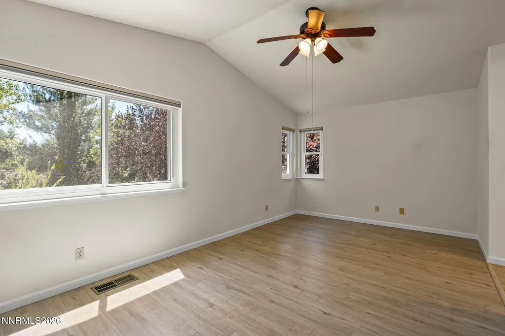 7591 Whimbleton Reno NV 89511