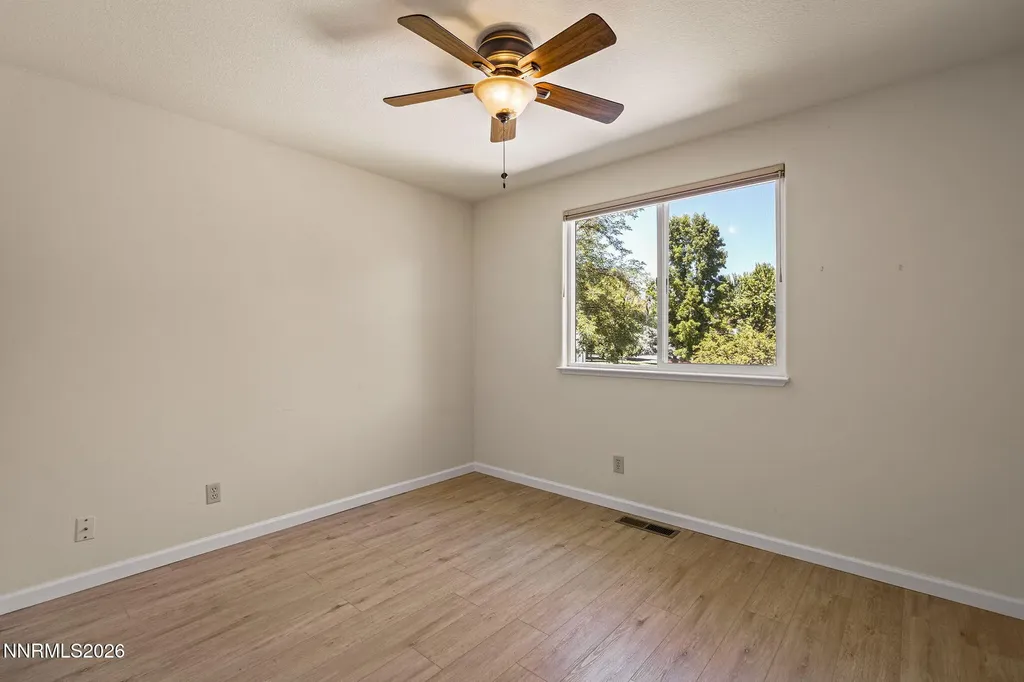 7591 Whimbleton Reno NV 89511