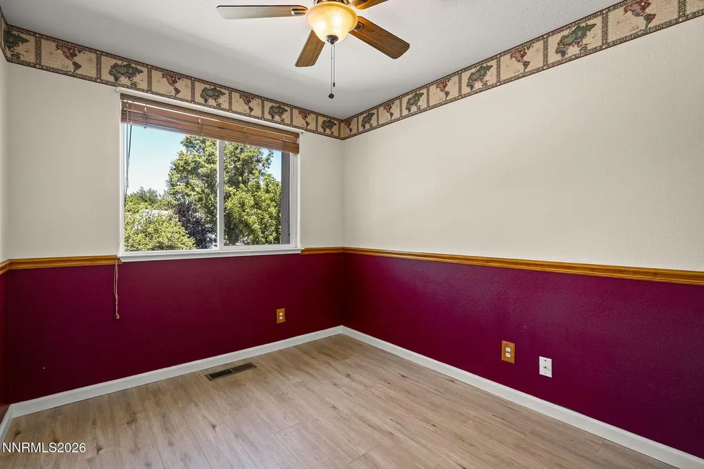 7591 Whimbleton Reno NV 89511