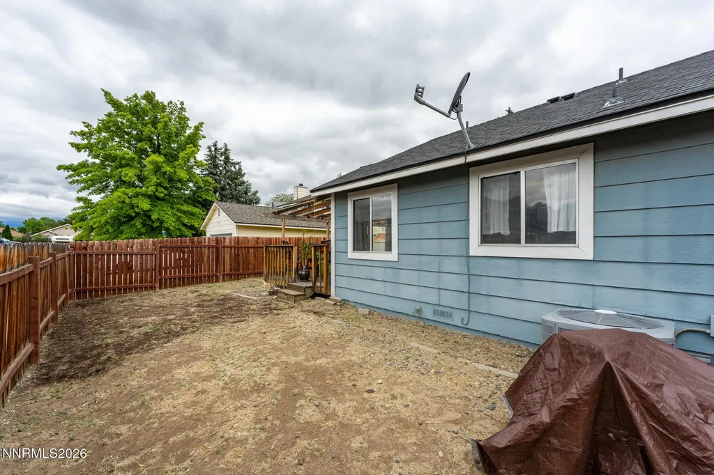 1717 Bluehaven Sparks NV 89434