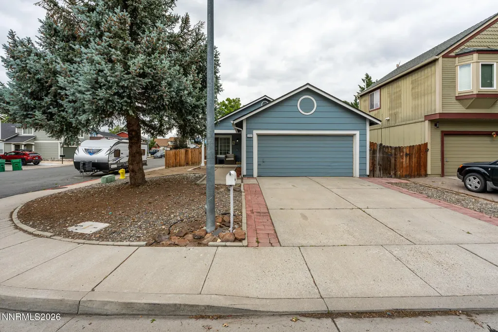 1717 Bluehaven Sparks NV 89434