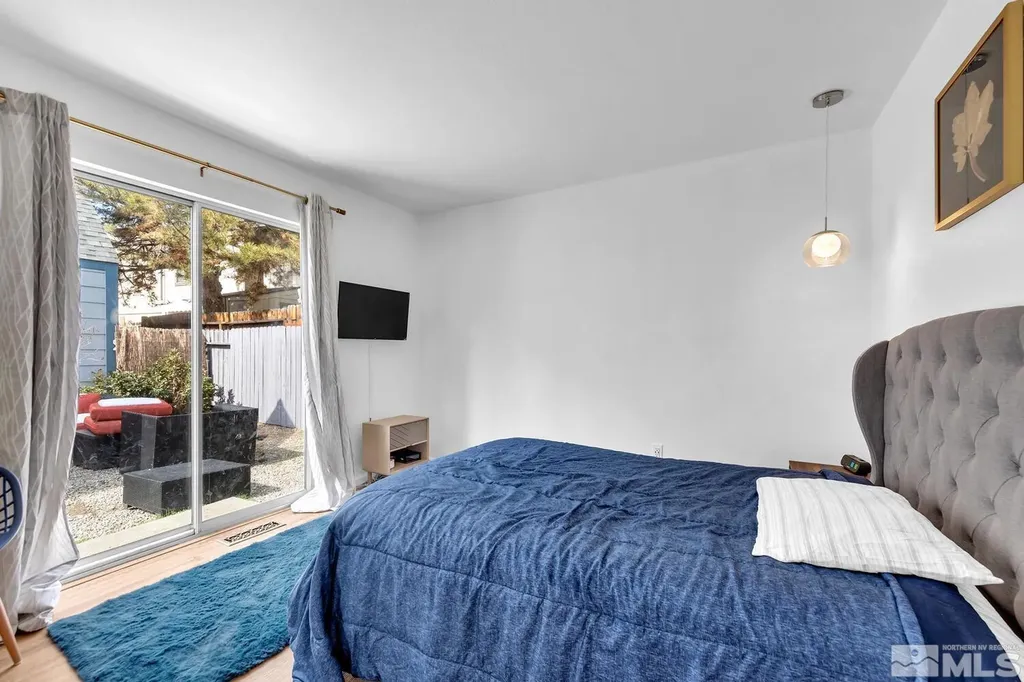2602 Betsy Sparks NV 89431