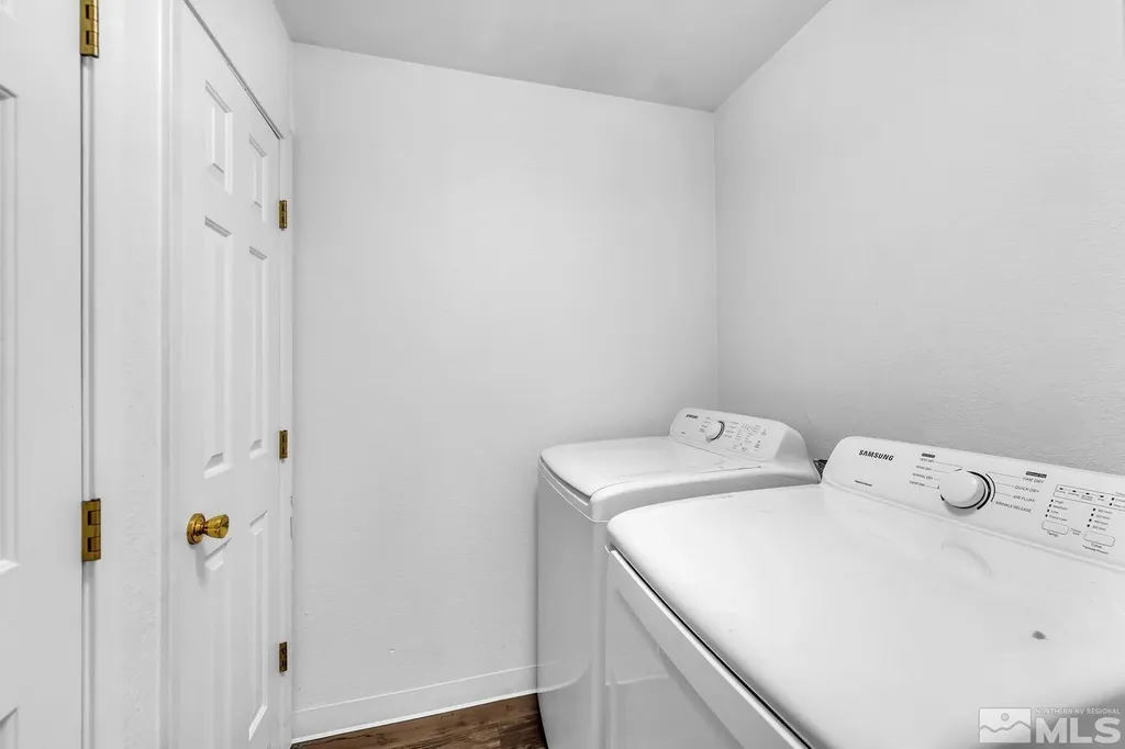 2602 Betsy Sparks NV 89431