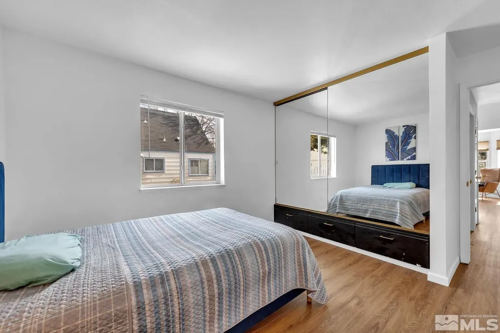 2602 Betsy Sparks NV 89431
