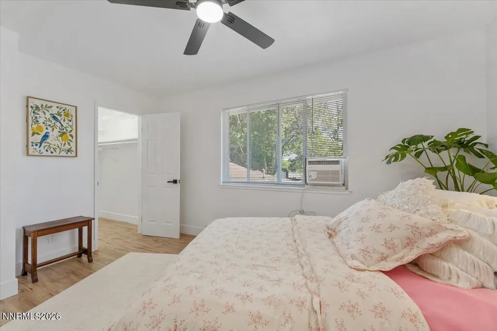 4951 Neil Reno NV 89502