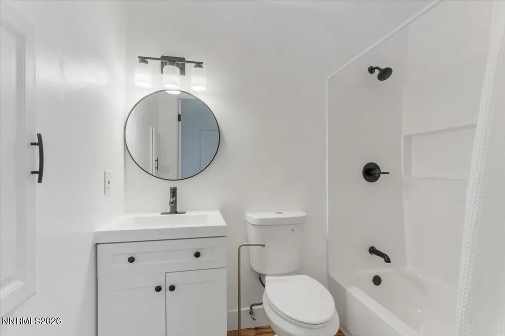 4951 Neil Reno NV 89502