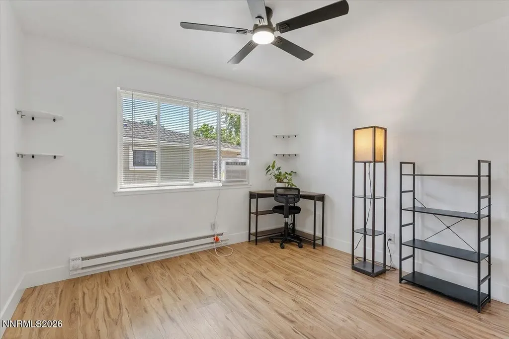 4951 Neil Reno NV 89502