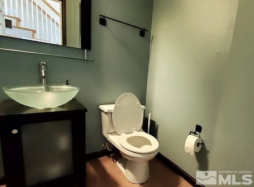 4858 Ramcreek Reno NV 89519