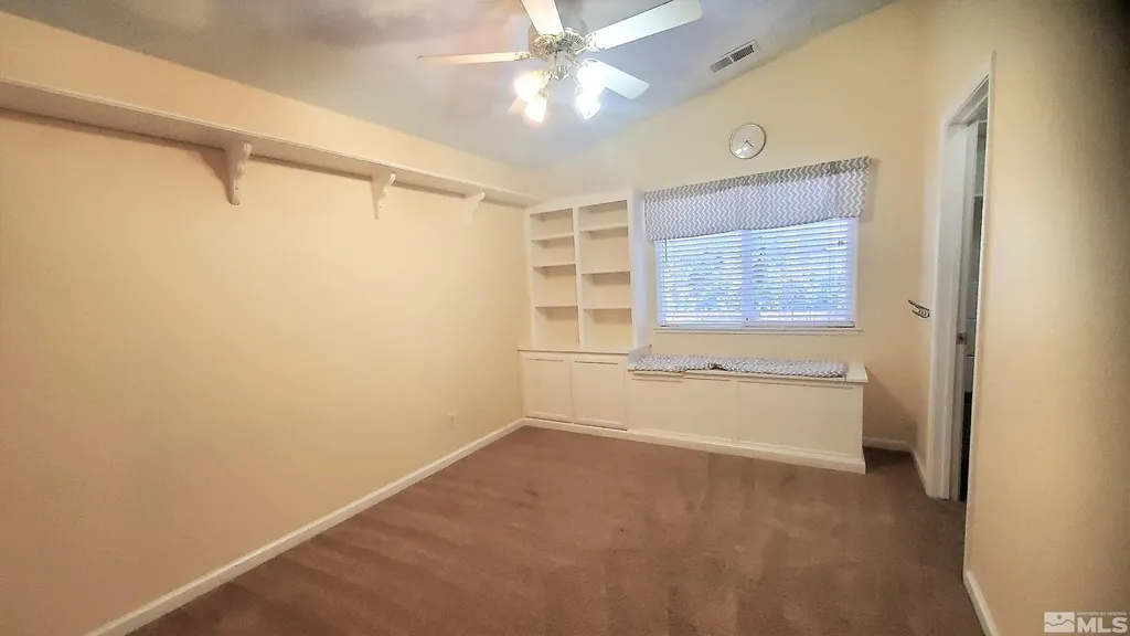 4858 Ramcreek Reno NV 89519