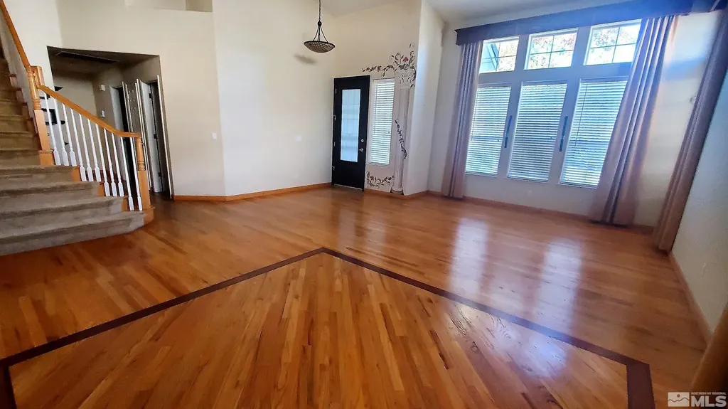 4858 Ramcreek Reno NV 89519