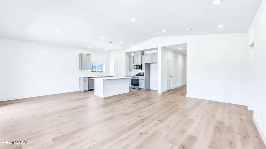 630 Fraser Dayton NV 89403