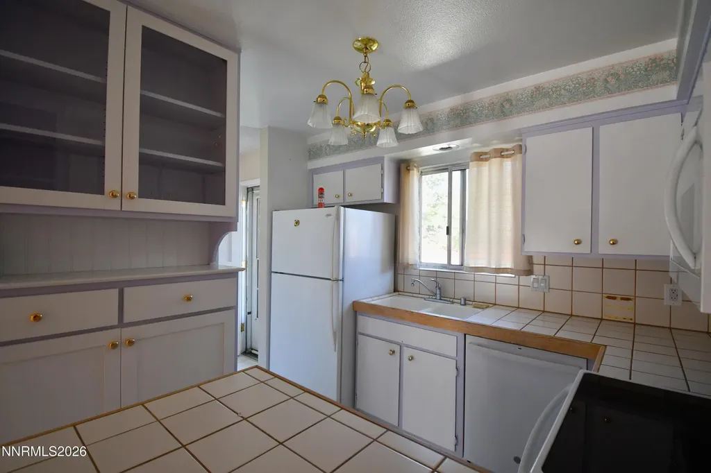 1363 Waterloo Gardnerville NV 89410