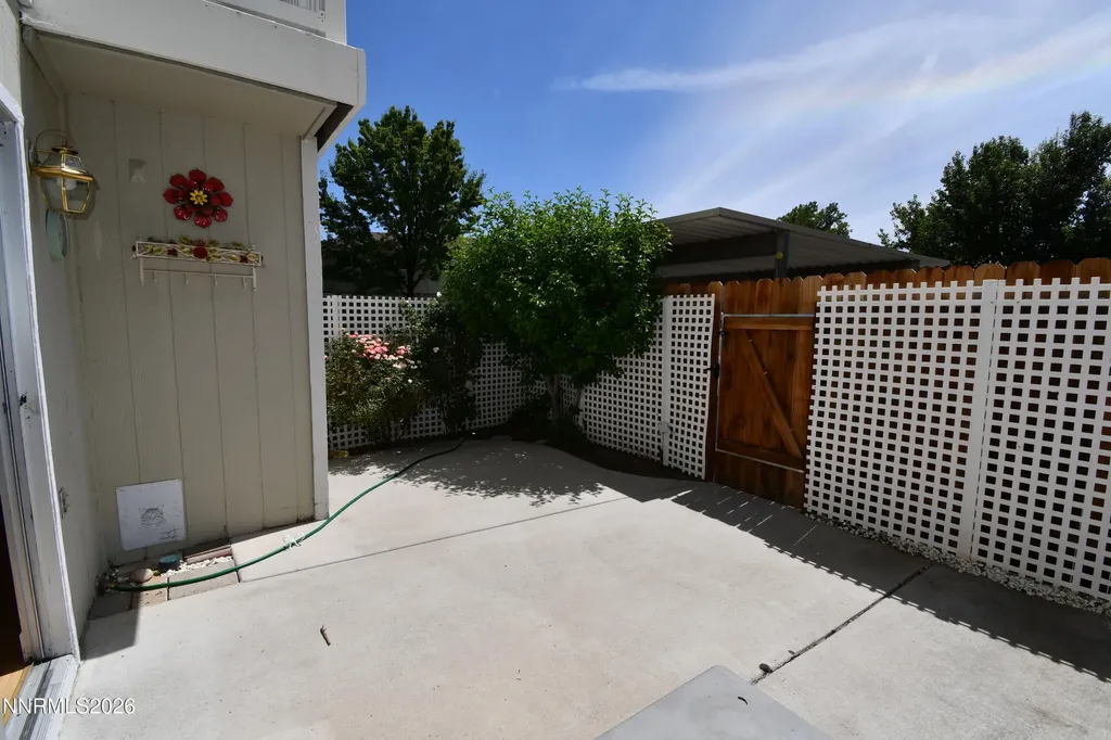 1363 Waterloo Gardnerville NV 89410