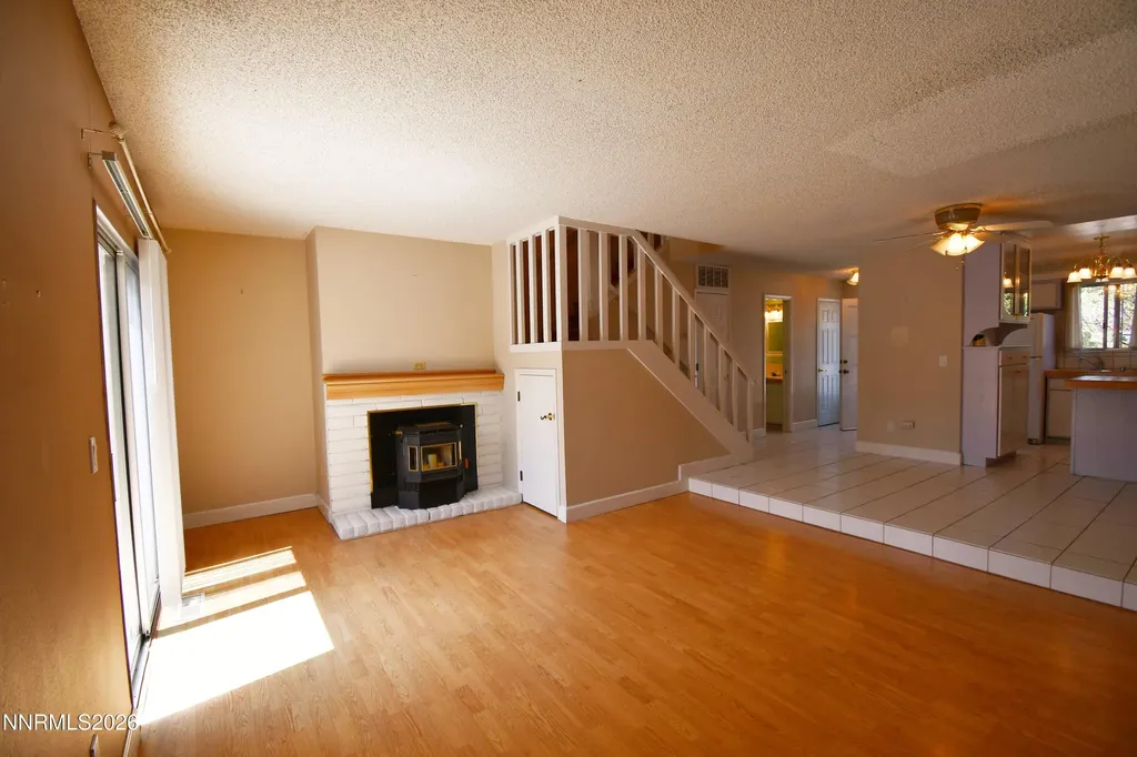 1363 Waterloo Gardnerville NV 89410