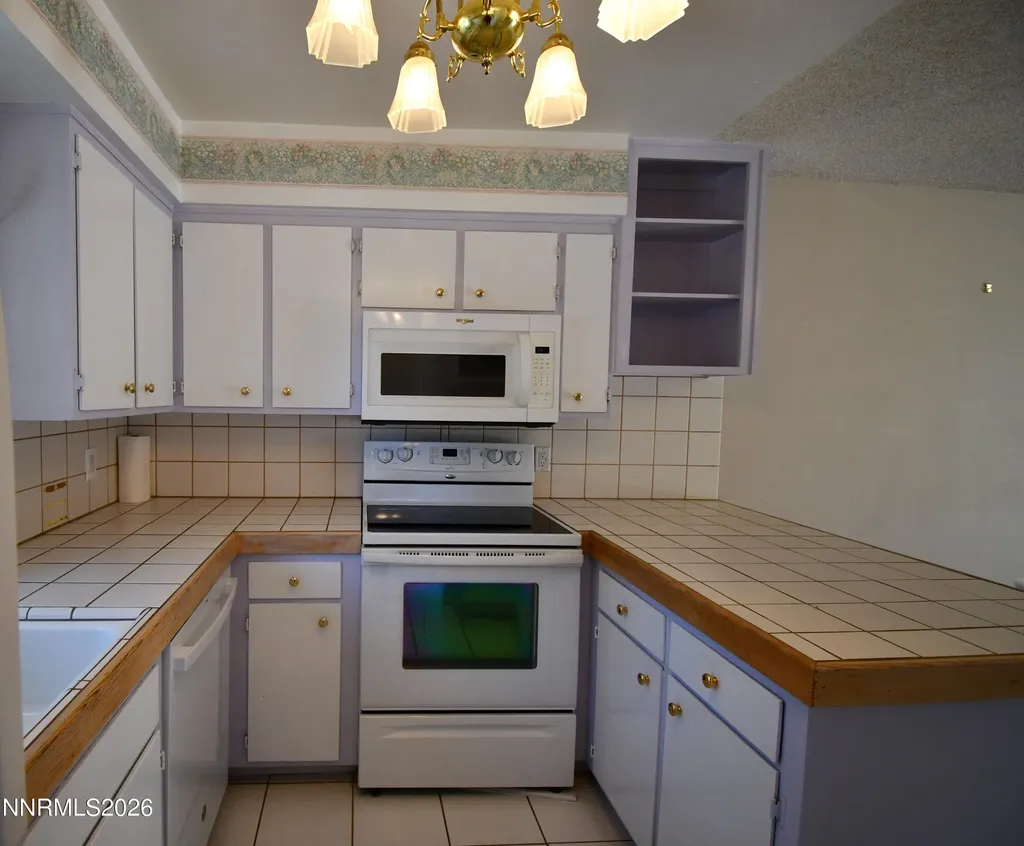 1363 Waterloo Gardnerville NV 89410
