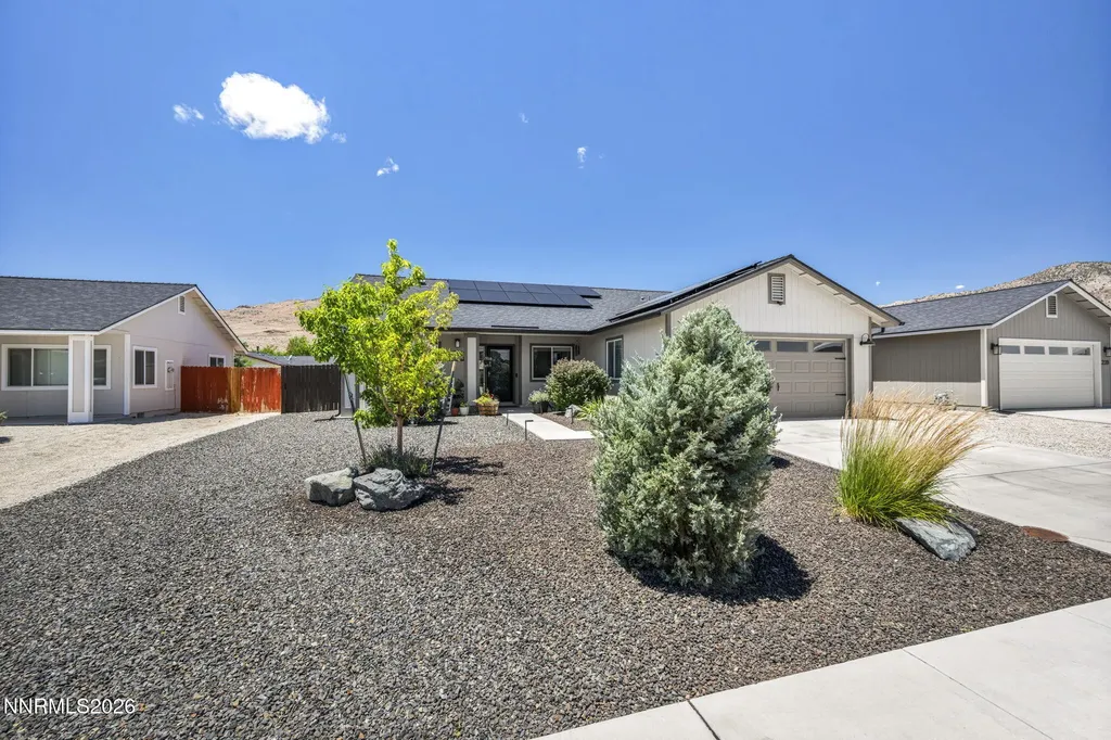 237 Glen Vista Dayton NV 89403