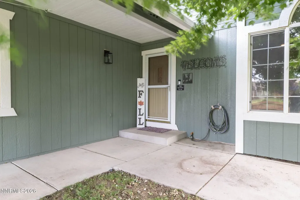 1436 Kinglet Spanish Springs NV 89441