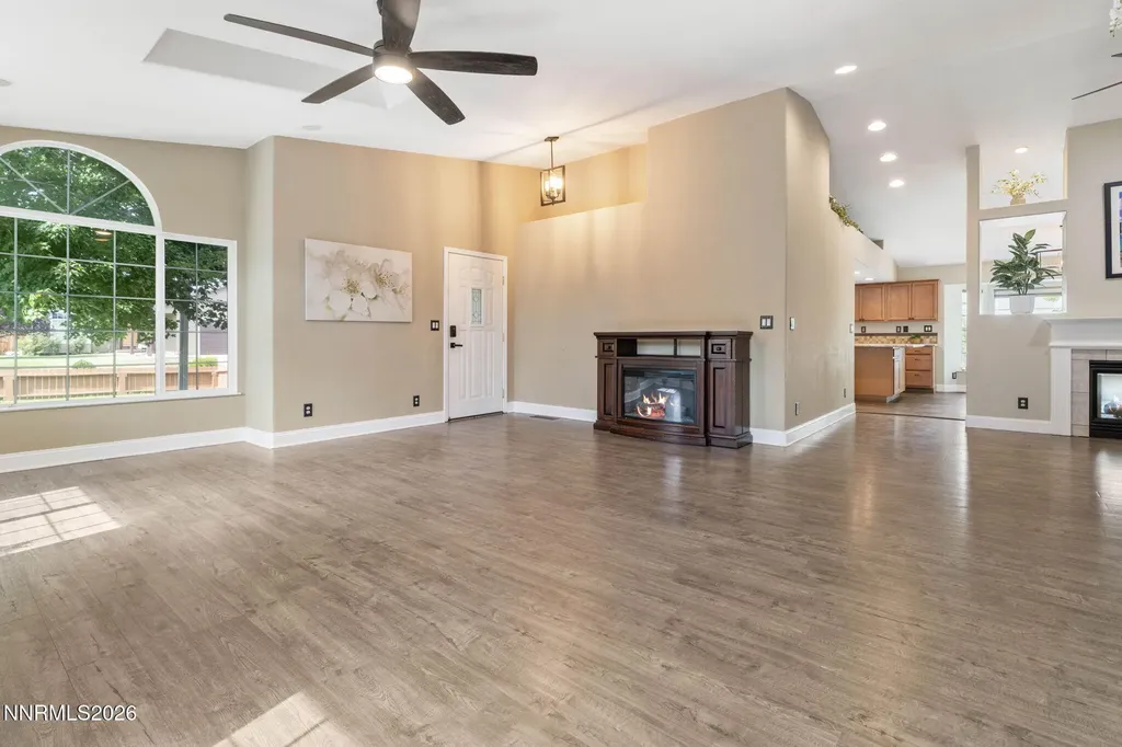 1436 Kinglet Spanish Springs NV 89441