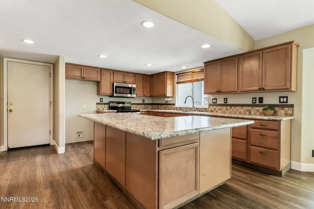 1436 Kinglet Spanish Springs NV 89441