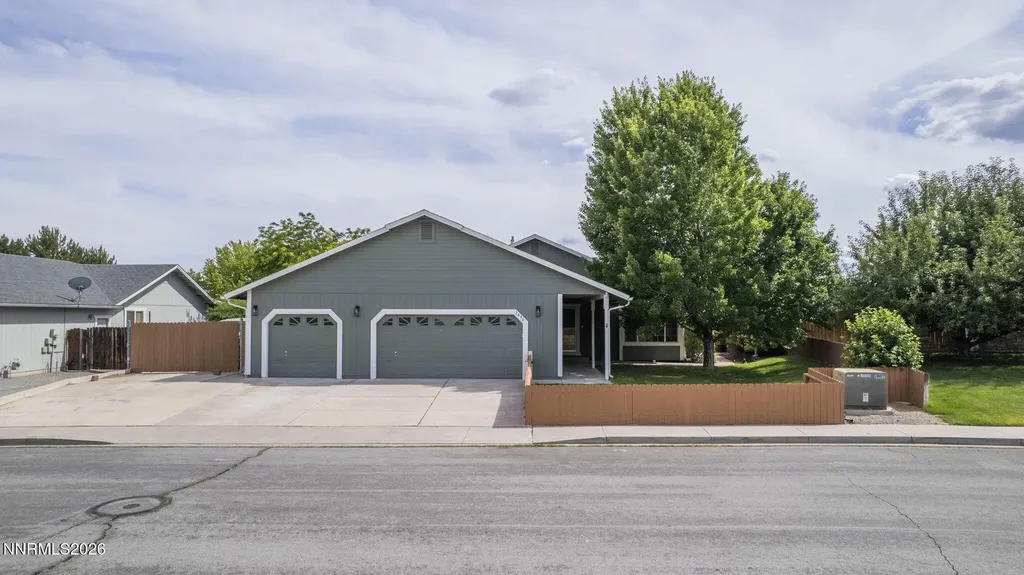 1436 Kinglet Spanish Springs NV 89441