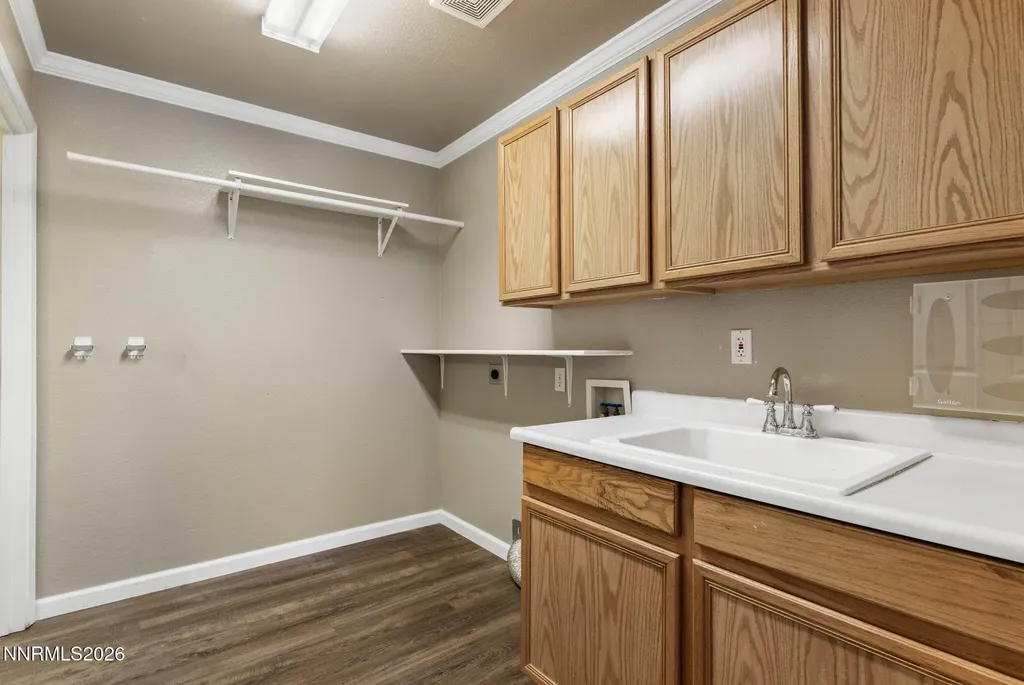 1436 Kinglet Spanish Springs NV 89441