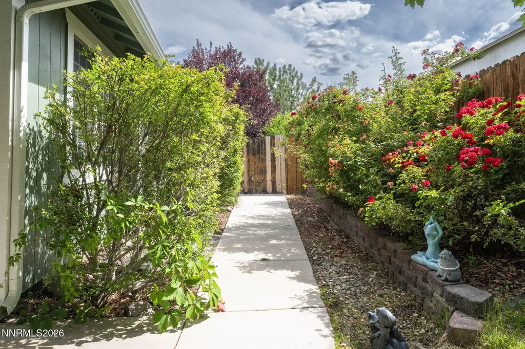 1436 Kinglet Spanish Springs NV 89441