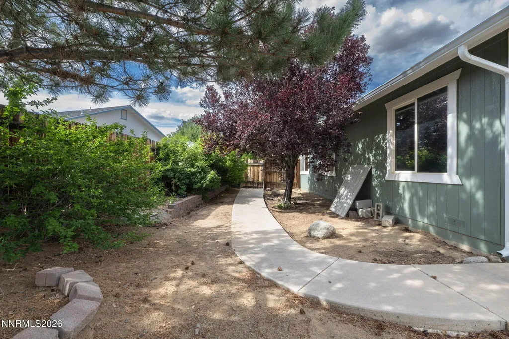 1436 Kinglet Spanish Springs NV 89441