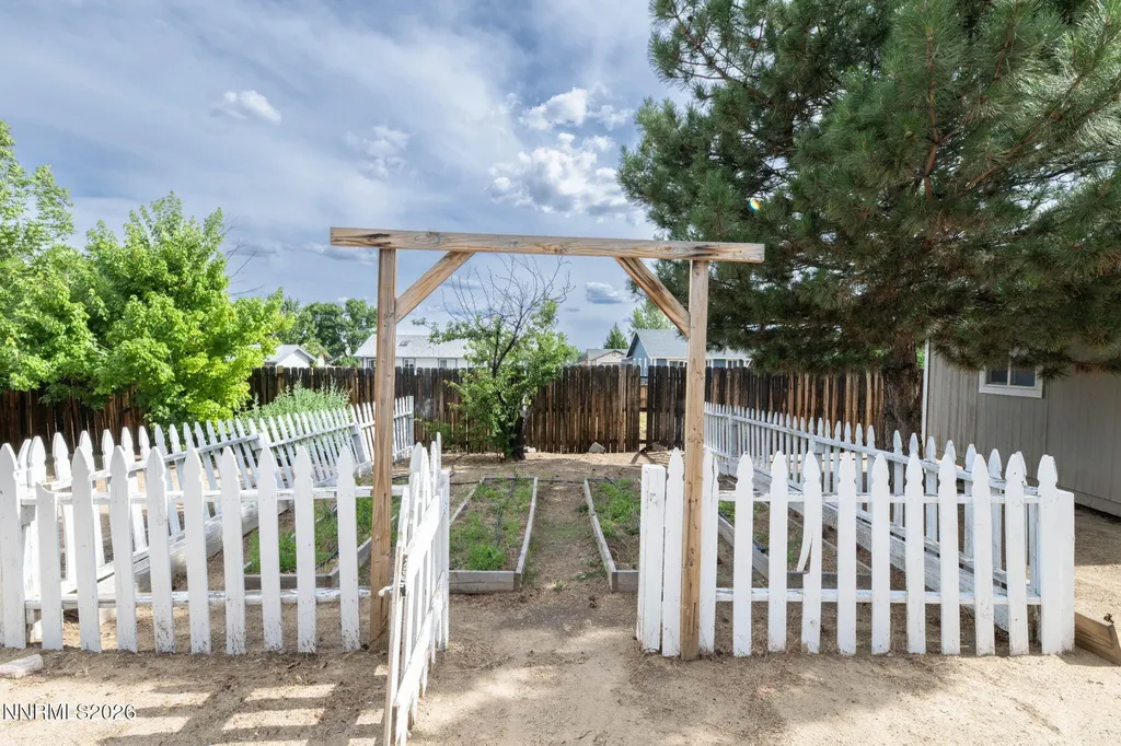 1436 Kinglet Spanish Springs NV 89441