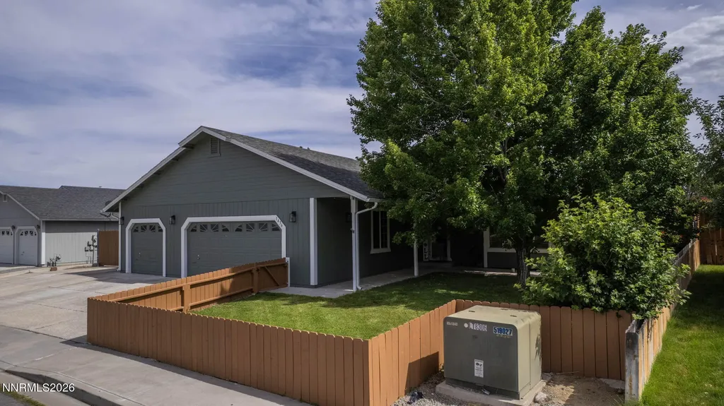 1436 Kinglet Spanish Springs NV 89441