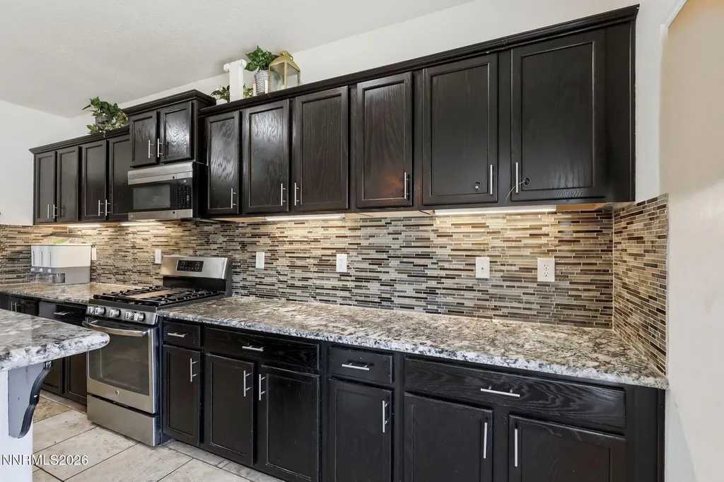 2984 Fork Fernley NV 89408