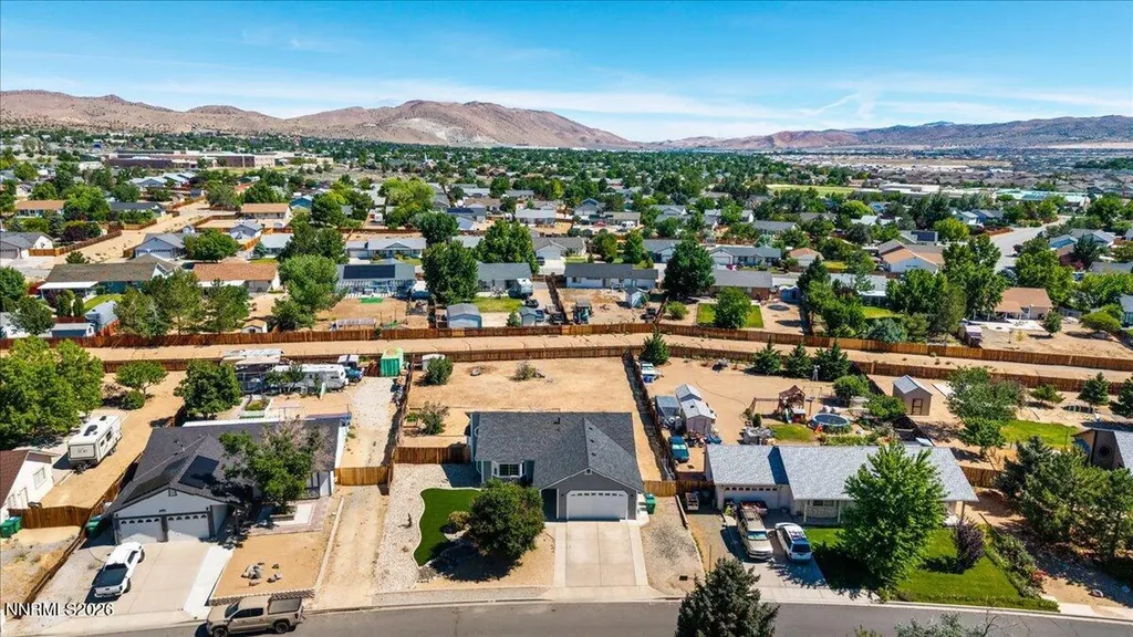 310 Veronica Sparks NV 89436