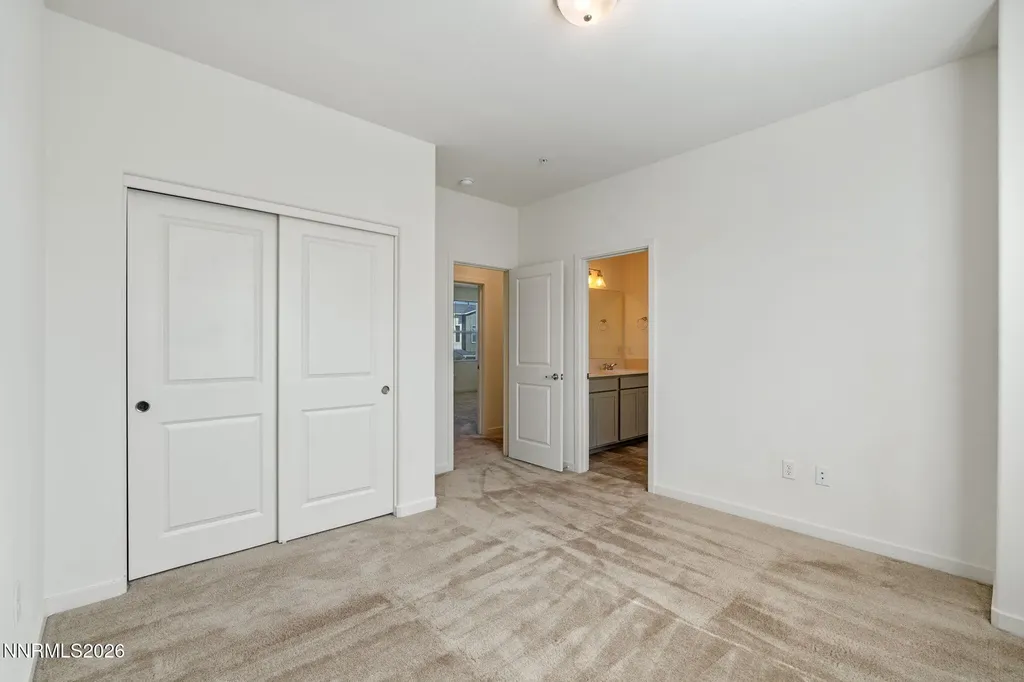 4903 Black Falcon Sun Valley NV 89433
