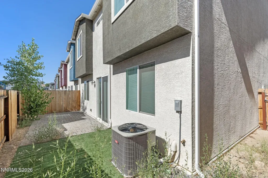 4903 Black Falcon Sun Valley NV 89433