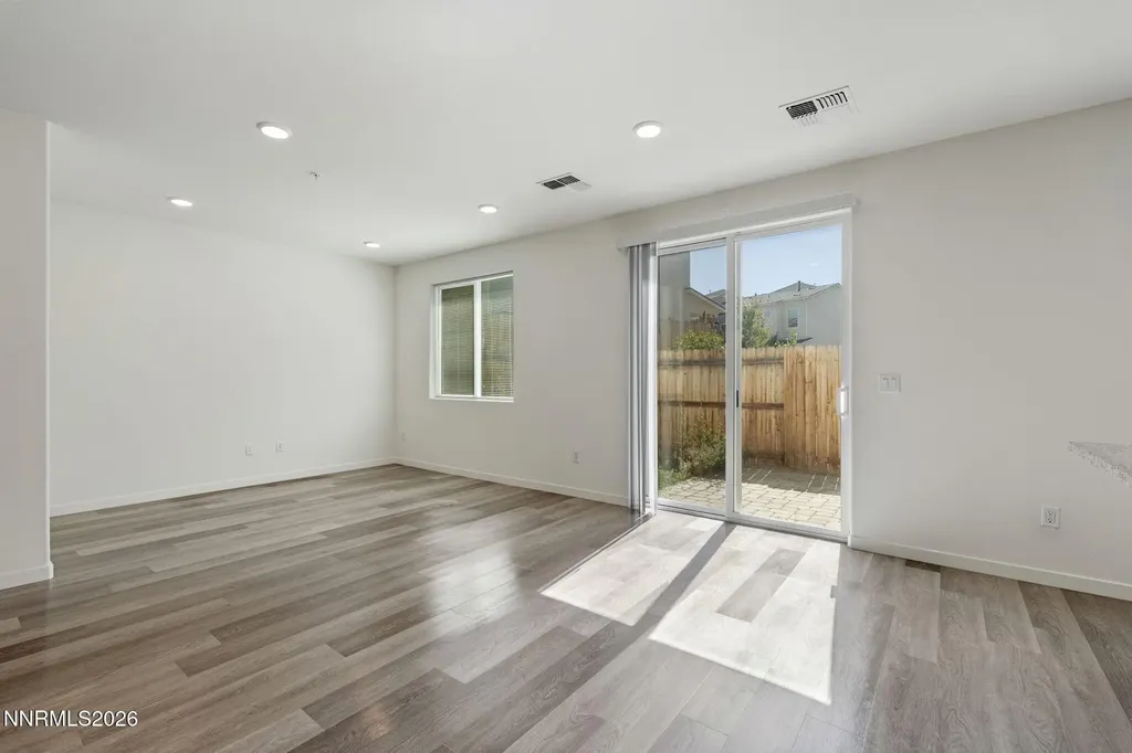 4903 Black Falcon Sun Valley NV 89433