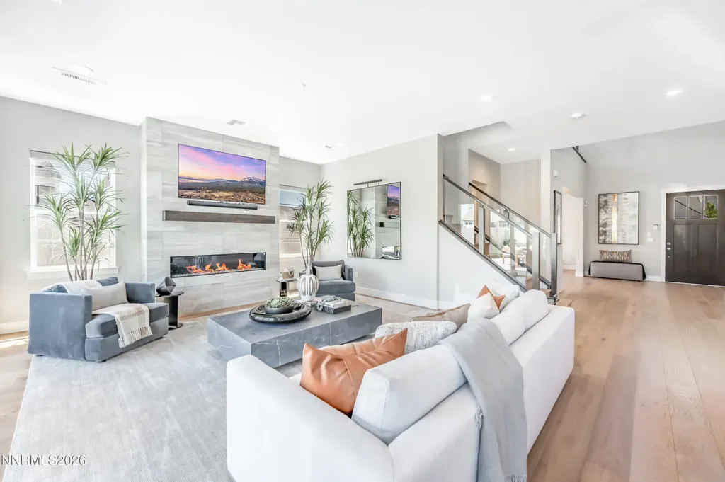 105 Bridlemoor Reno NV 89511