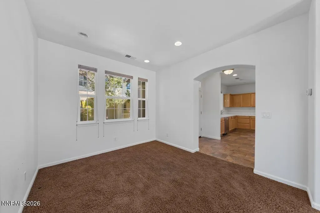 1642 Minden Village Minden NV 89423
