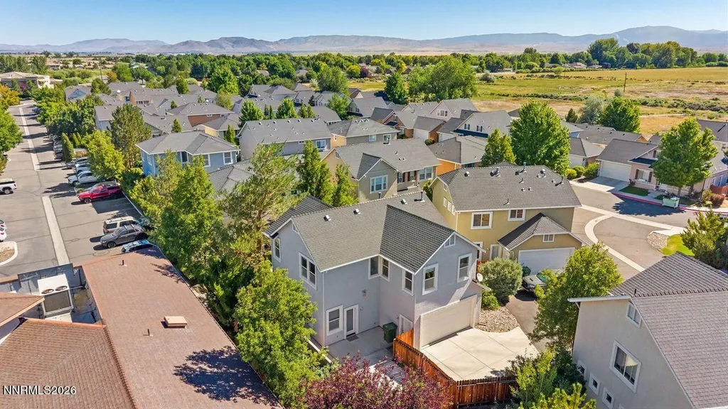 1642 Minden Village Minden NV 89423