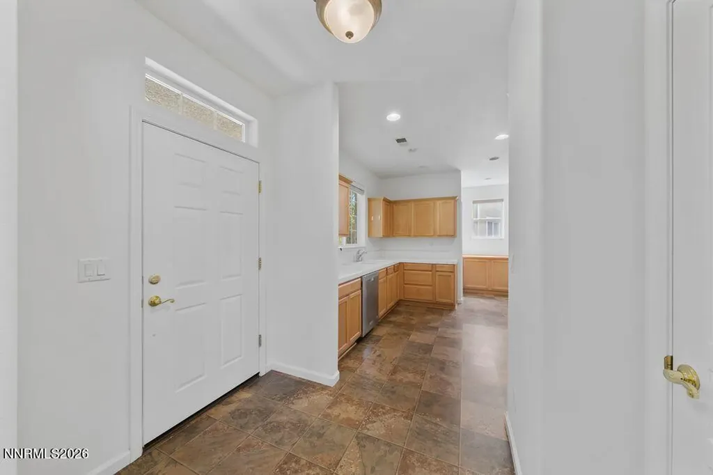 1642 Minden Village Minden NV 89423