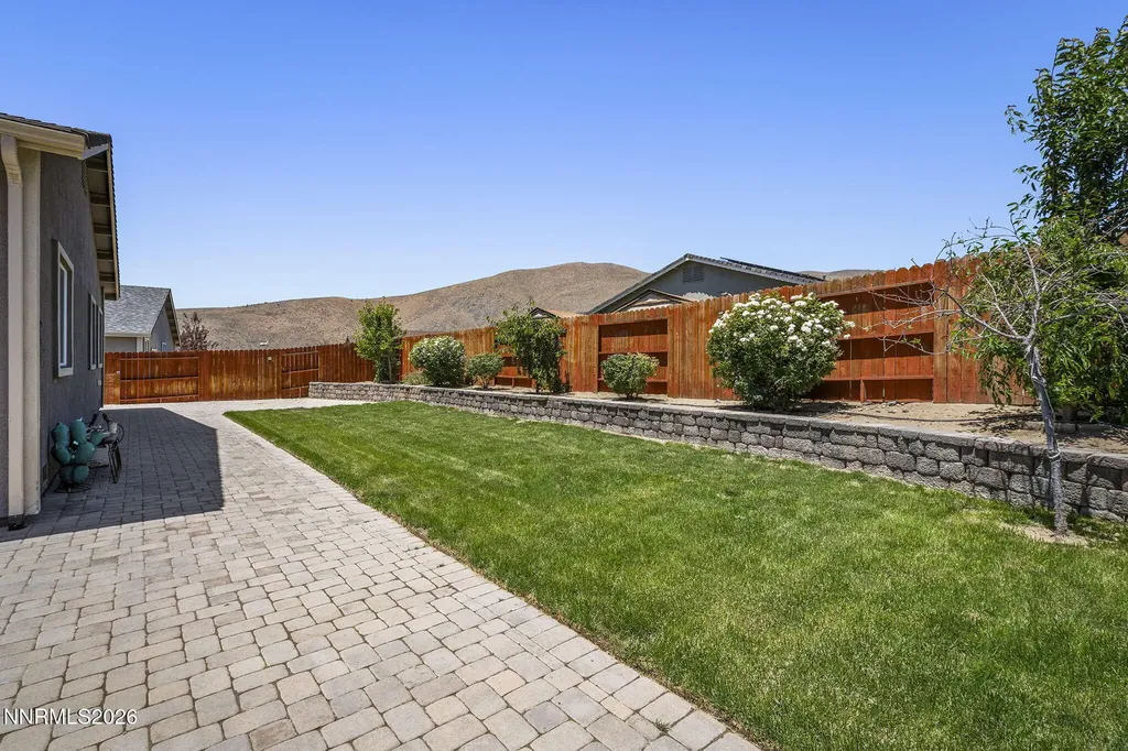 18621 Haskell Peak Reno NV 89508