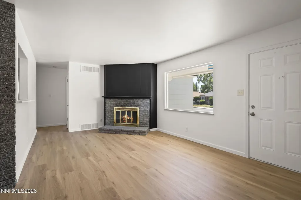 1180 Vance Sparks NV 89431