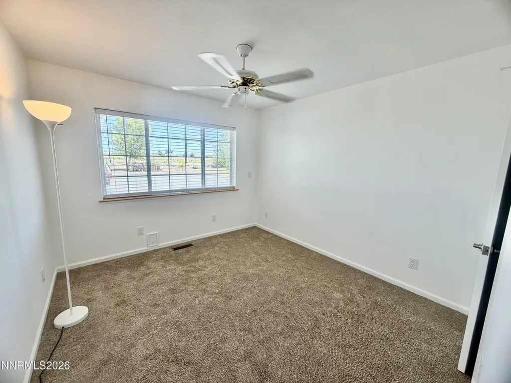 4262 Margoree Fallon NV 89406