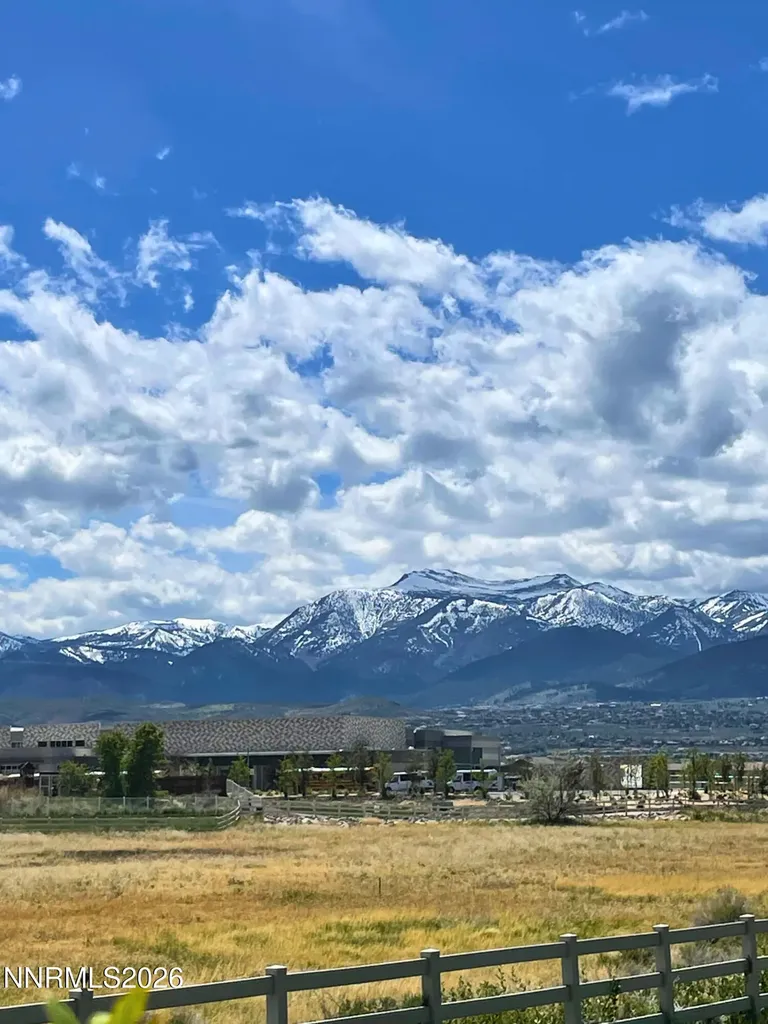10687 Fire Poppy Reno NV 89521