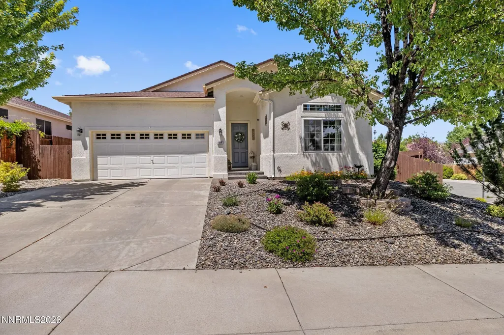 1064 Ridgefield Carson City NV 89706