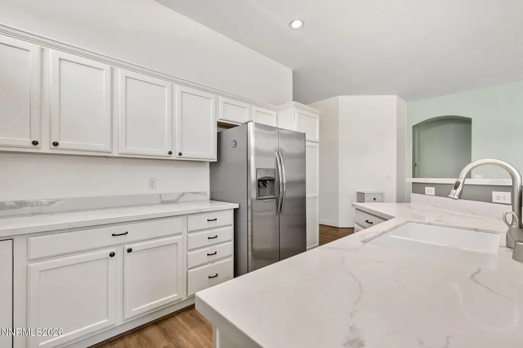 1064 Ridgefield Carson City NV 89706