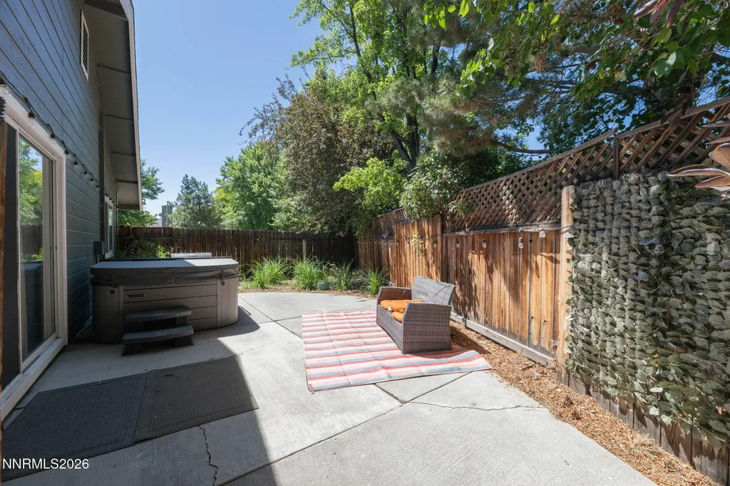 1760 Fox Glove Court Minden NV 89423