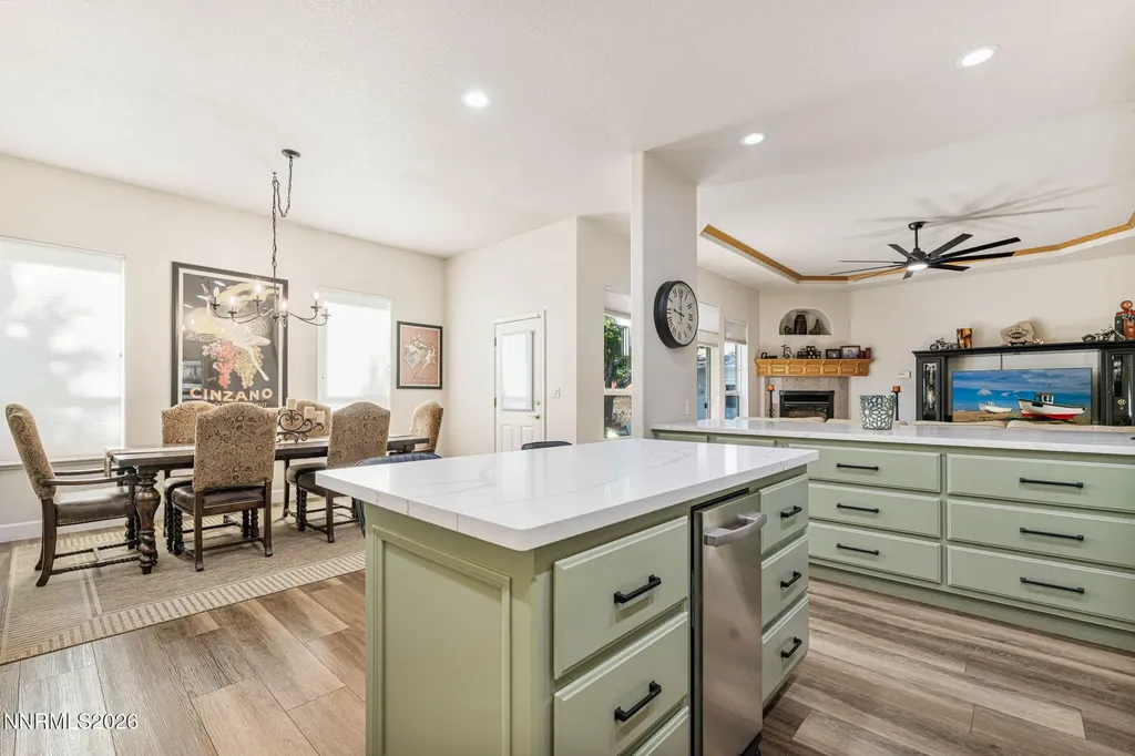 965 Springfield Gardnerville NV 89460