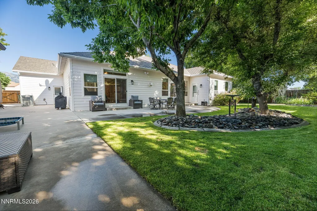 965 Springfield Gardnerville NV 89460