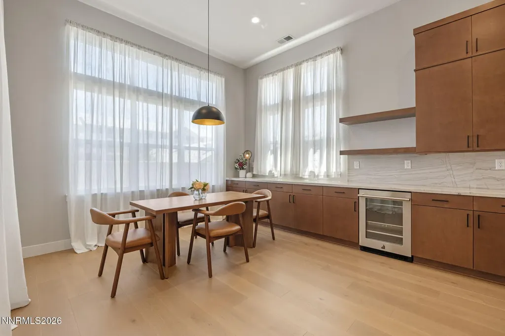 5418 Side Saddle Reno NV 89511