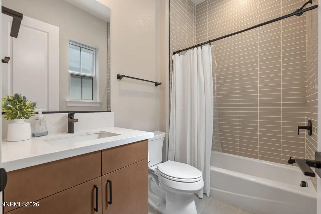 5418 Side Saddle Reno NV 89511